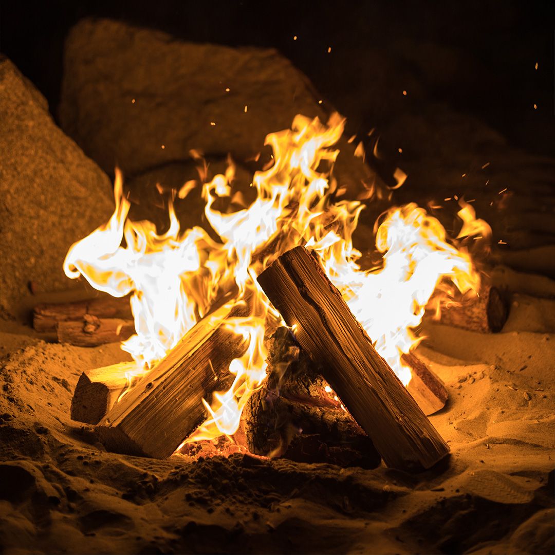 Kamp Ateşi ve Sohbet Akşamları